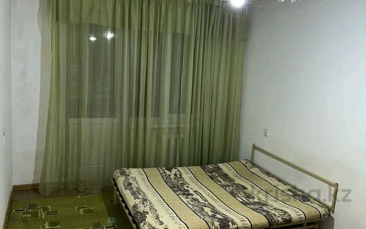 1-комнатная квартира · 34 м² · 2/5 этаж, М.Макатаева 52 — Макатаева --Валиханова. за 180 000 〒 в Алматы, Медеуский р-н — фото 2