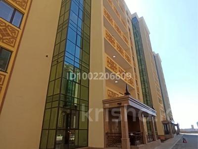 2-комнатная квартира · 72.3 м² · 6/12 этаж, Нажимеденова 34/2 за 32.5 млн 〒 в Астане, Сарайшык р-н