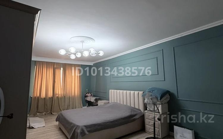3-бөлмелі пәтер · 132 м² · 8 қабат, Шұғыла ш/а., Жуалы 14, бағасы: 58 млн ₸ в Алматы, Наурызбайский р-н — фото 2