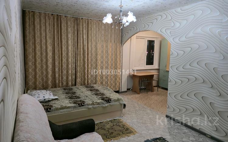 1-бөлмелі пәтер · 45 м² · 1 қабат, Михаэлиса 15а, бағасы: 10 000 ₸ в Усть-Каменогорске — фото 14