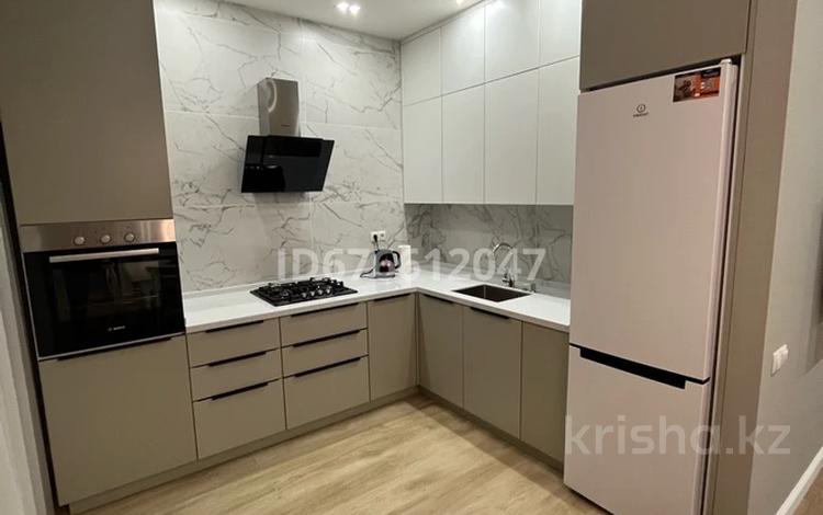 1-бөлмелі пәтер · 64 м² · 3/9 қабат, Алии Молдагуловой 30б, бағасы: 20 000 ₸ в Актобе — фото 3