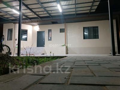 Отдельный дом · 4 комнаты · 140 м² · 6 сот., мкр Кайрат, ПК Конаева 21 за 75 млн 〒 в Алматы, Турксибский р-н