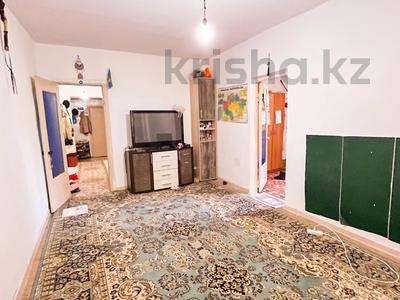 3-комнатная квартира · 63.3 м² · 1/2 этаж, Аитыкова 17 за ~ 11.3 млн 〒 в Талдыкоргане