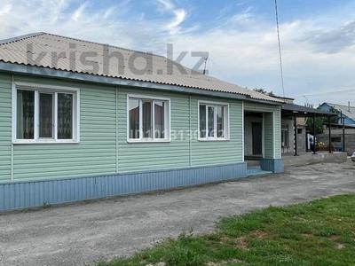 Жеке үй · 4 бөлме · 130 м² · 6 сот., мкр Северо-Западный, Кожамиярова 61 — Кожамиярова угол ул Акжар, бағасы: 33.5 млн ₸ в Талдыкоргане