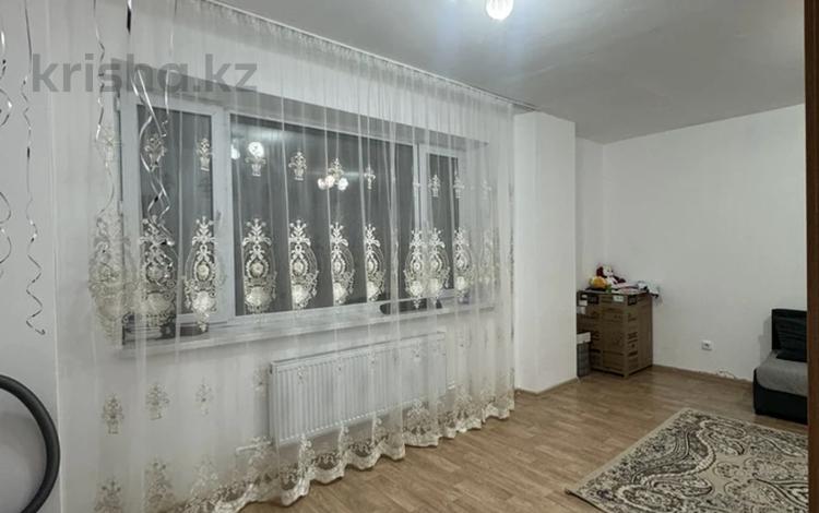 1-бөлмелі пәтер · 43 м² · 2/16 қабат, мкр Юго-Восток, Бауыржан Момышулы 24, бағасы: 15.9 млн ₸ в Караганде, Казыбек би р-н — фото 2