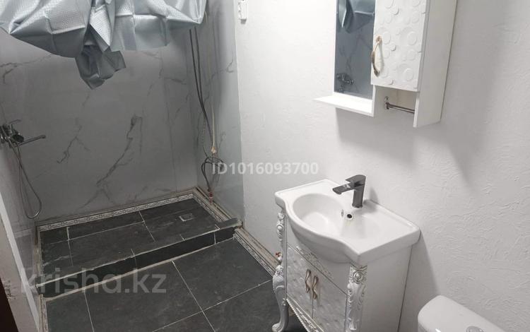 1-комнатная квартира · 36 м², Тауелсыздык 43 за 130 000 ₸ в Абай — фото 2