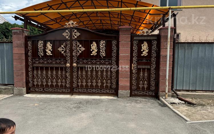 Жеке үй · 6 бөлме · 260 м² · 8 сот., мкр Карасу 50, бағасы: 150 млн ₸ в Алматы, Алатауский р-н — фото 2