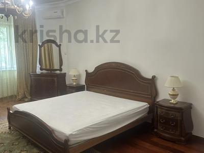 5-комнатная квартира · 250 м² · 2/8 этаж, Мамбетова 8 за 550 000 ₸ в Астане