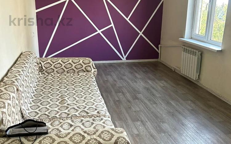 3-комнатная квартира · 58 м² · 5/5 этаж, улица Таугуль 11 за 280 000 ₸ в Алматы, Ауэзовский р-н — фото 2