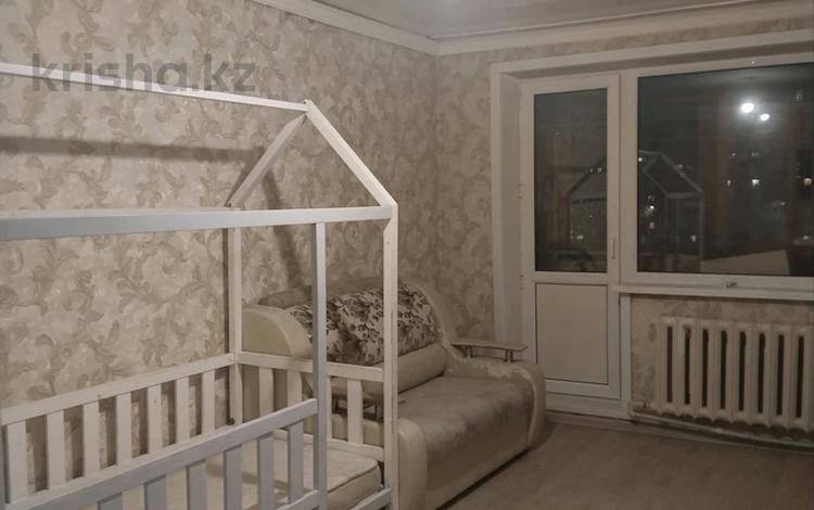 2-бөлмелі пәтер · 42 м² · 5/5 қабат, Майкудук, Майкудук, 16й микрорайон 9, бағасы: 100 000 ₸ в Караганде, Алихана Бокейханова р-н — фото 2