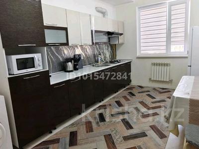 2-комнатная квартира · 78 м² · 4/7 этаж, 19а мкр 22 за 170 000 ₸ в Актау, 19А мкр