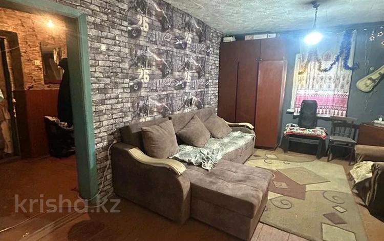 Отдельный дом · 3 комнаты · 43 м² · 5.4 сот., Радищева 22 за 3.3 млн 〒 в Усть-Каменогорске — фото 6