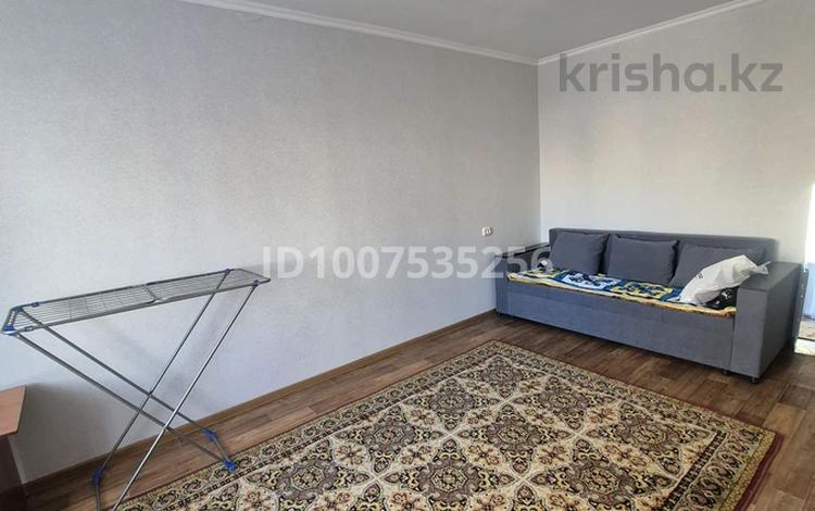 1-комнатная квартира · 32 м² · 3/5 этаж, мкр Юго-Восток, Мкр Юго-Восток, строителей 29 — На против Проспекта Корзина за 140 000 〒 в Караганде, Казыбек би р-н — фото 13