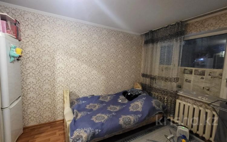 1-комнатная квартира · 18 м² · 1/4 этаж, мкр №5 за 14 млн 〒 в Алматы, Ауэзовский р-н — фото 8