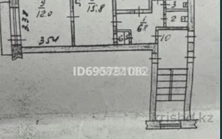 4-комнатная квартира, 60 м², 3/5 этаж, Комарова 13 — старая березка за 21 млн 〒 в Костанае — фото 2