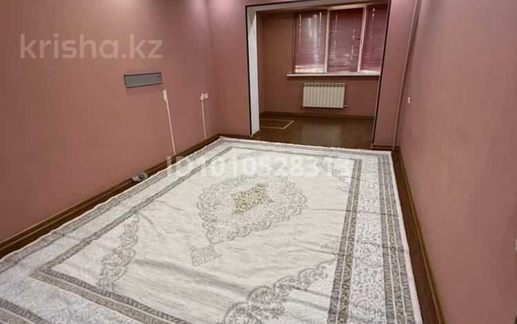 2-бөлмелі пәтер · 66 м² · 1/5 қабат, 11-й микрорайон, 11-й микрорайон — Стекляжка, бағасы: 190 000 ₸ в Шымкенте, Енбекшинский р-н — фото 2