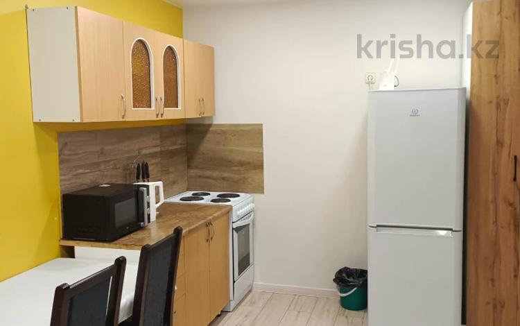 1-комнатная квартира · 33.9 м² · 4/9 этаж, Абая 16 за 11.1 млн ₸ в Усть-Каменогорске — фото 2