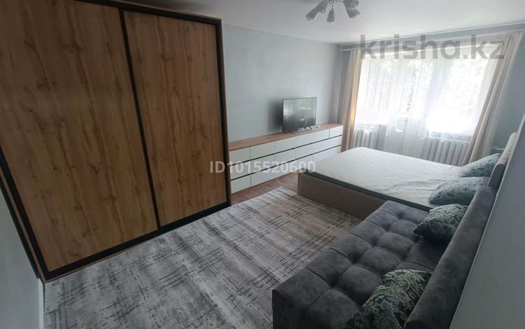 1-бөлмелі пәтер · 33 м² · 4/4 қабат, Казыбек би 116 — Казыбек би - Шарипова, бағасы: 300 000 ₸ в Алматы, Алмалинский р-н — фото 2