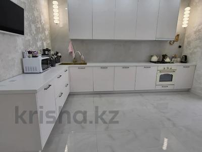 3-комнатная квартира · 117 м² · 1/5 этаж, мкр. Алтын орда за 53 млн ₸ в Актобе
