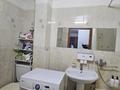 2-комнатная квартира · 52 м² · 5/10 этаж, жукова за 16 млн 〒 в Уральске — фото 11