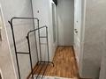 1-комнатная квартира · 33.1 м² · 5/5 этаж, Юности — Около ресторана " Жібек жолы " за 13 млн ₸ в Семее, Красный Кордон — фото 5