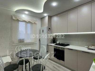 Отдельный дом · 2 комнаты · 63 м² · 8 сот., мкр Бирлик-2, 29 12 — Бірлік 29-12 за 19.5 млн 〒 в Атырау