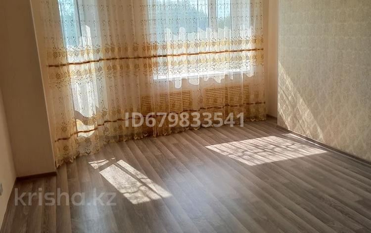 1-комнатная квартира, 54.2 м², 3/9 этаж, Майры 1 за 20.5 млн 〒 в Павлодаре — фото 2