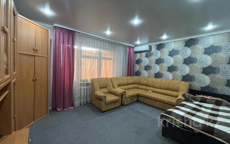 3-комнатная квартира · 75 м² · 12/12 этаж, мкр Аксай-1 4б за ~ 41 млн ₸ в Алматы, Ауэзовский р-н — фото 2