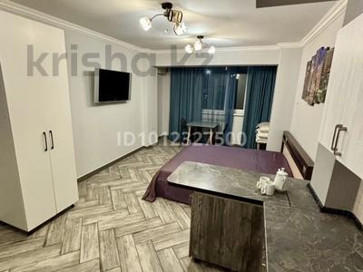 1 комната · 50 м², мкр Аксай-1А 27б — КарСити за 13 000 ₸ в Алматы, Ауэзовский р-н