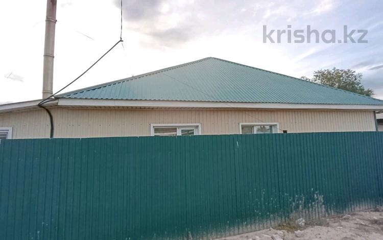 Отдельный дом · 3 комнаты · 104.1 м² · 7.5 сот., Восточный Левый 660 за 14.5 млн 〒 в Семее — фото 2