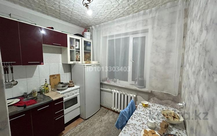 1-бөлмелі пәтер · 30.6 м² · 2/5 қабат, Карменова 53 — Карменова Кашаубаева перекресток,возле дома магазин Атамекен, бағасы: 13.5 млн ₸ в Семее — фото 2