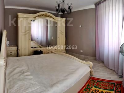 2-комнатная квартира · 77.1 м² · 8/9 этаж, мкр. Алмагуль, Алмагуль 4 за 23 млн ₸ в Атырау