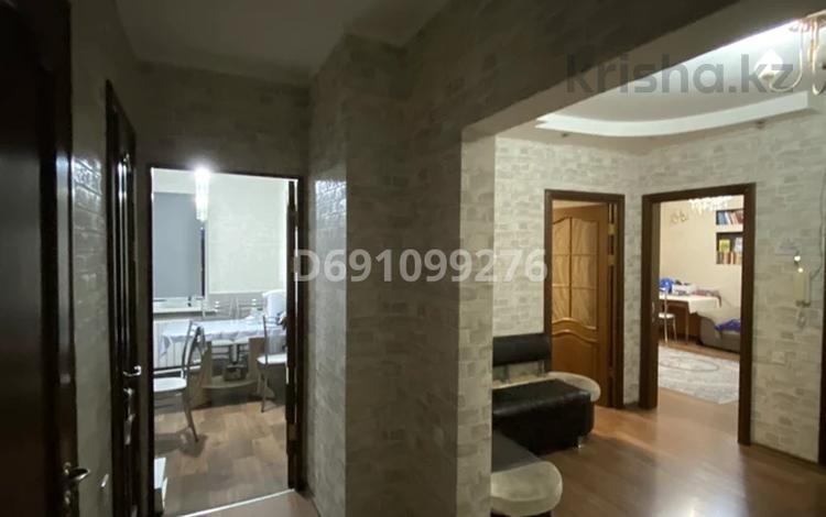 4-комнатная квартира · 80 м² · 9/9 этаж, мкр Юго-Восток, Мкр Степной 4 26 — Норма, Orhun medical за 24 млн 〒 в Караганде, Казыбек би р-н — фото 7