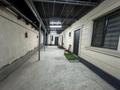1-комнатная квартира · 30 м² · 1/1 этаж, мкр Акбулак, Тынышбаева 7 за 180 000 ₸ в Алматы, Алатауский р-н — фото 4
