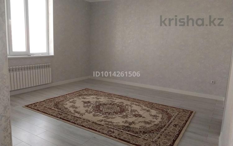 2-комнатная квартира · 63 м² · 3/7 этаж, 3-й мкр 120 — Дом находится суд здание. Колледж есть. за 17 млн ₸ в Актау — фото 2