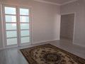 2-комнатная квартира · 63 м² · 3/7 этаж, 3-й мкр 120 — Дом находится суд здание. Колледж есть. за 17 млн ₸ в Актау — фото 2