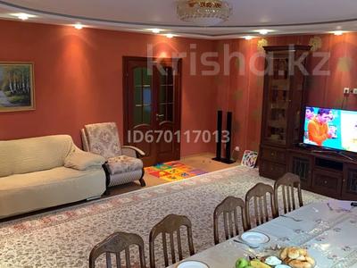 Продажа квартир в Западно-Казахстанской обл.: 4-комнатная квартира · 150 м² · 3/4 этаж, Самарская 103 — Льва Толстого за 55 млн 〒 4-комнатная квартира · 150 м² · 3/4 этаж, Самарская 103 — Льва Толстого за 55 млн 〒 в Уральске