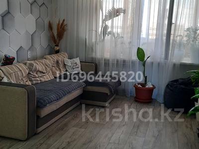 3-бөлмелі пәтер, 64 м², 5/5 қабат, 5-й мкр 31, бағасы: 15 млн 〒 в Актау, 5-й мкр