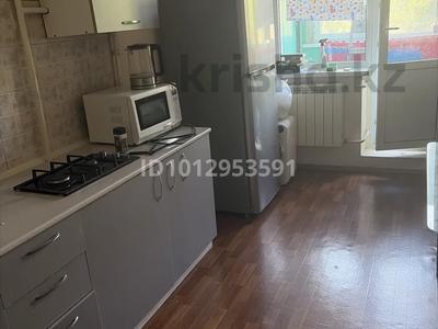 2-бөлмелі пәтер · 54 м² · 2/5 қабат, мкр Тастак-3, Тургут Озала, бағасы: 38 млн ₸ в Алматы, Алмалинский р-н