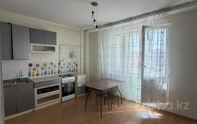 1-бөлмелі пәтер · 40 м² · 5/9 қабат, Жаңа орда ш/а. 7, бағасы: 17.5 млн ₸ в Уральске, мкр Жана Орда — фото 2
