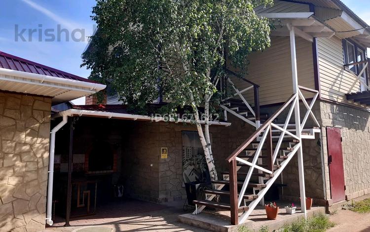 Дом · 3 комнаты · 60 м², Алатау 5/3 — Район кольца за 35 000 〒 в Бурабае — фото 3