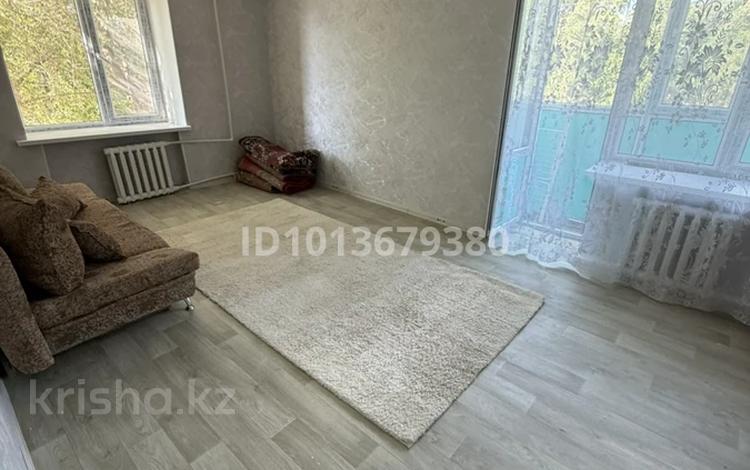 1-комнатная квартира · 30 м² · 2/5 этаж, мкр Жилгородок — Киселева за 130 000 ₸ в Актобе — фото 2
