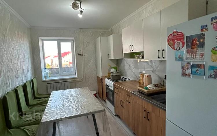 2-комнатная квартира · 57.7 м² · 6/9 этаж, мкр. Алтын орда за 22.5 млн ₸ в Актобе — фото 2