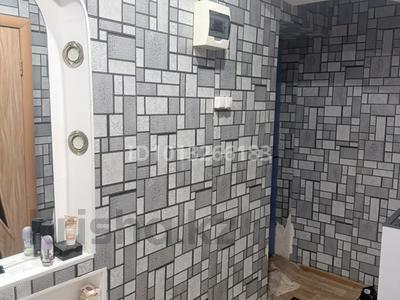 1-бөлмелі пәтер · 30 м² · 1/3 қабат, Гагарина 42, бағасы: 10 млн ₸ в Уральске
