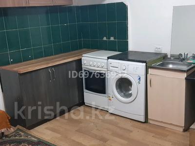 Часть дома · 2 комнаты · 70 м² · 1 сот., Елшибек батыра 97 — Проезд школьный 50 за 100 000 ₸ в Шымкенте, Аль-Фарабийский р-н