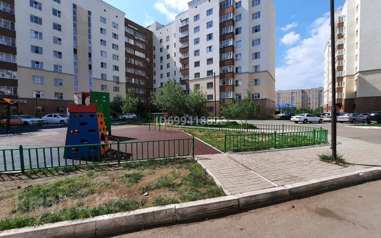 3-комнатная квартира · 80 м² · 1/9 этаж, Кенен Азербаева 16 — Жумабаева за 335 000 ₸ в Астане, Алматы р-н — фото 2