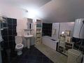 5-комнатная квартира · 168 м² · 4/5 этаж, Нуркена абдирова 49 за 51 млн ₸ в Караганде, Казыбек би р-н — фото 40