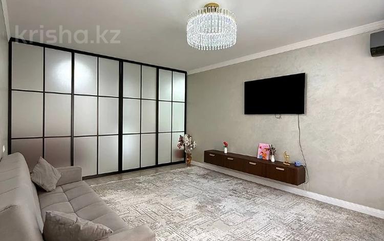 2-бөлмелі пәтер · 73 м² · 4/9 қабат, Нұрсая ш/а., Абулхайр-хана 63, бағасы: 45 млн ₸ в Атырау, мкр Нурсая — фото 8