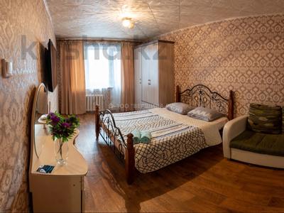 1-комнатная квартира, 42 м², 3/9 этаж посуточно, Естая 140 за 9 500 〒 в Павлодаре