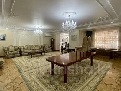 5-комнатная квартира · 290 м² · 1/5 этаж, Алтынорда 48в за 240 млн 〒 в Актобе